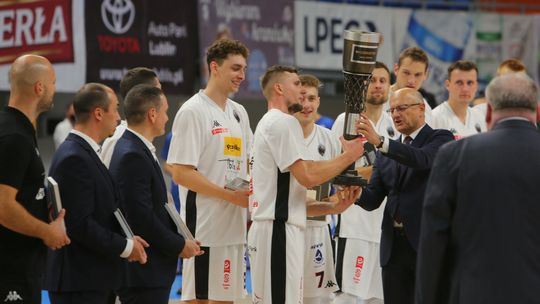 Dwóch koszykarzy przedłużyło kontrakty z Pszczółką Start Lublin