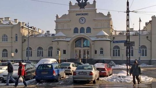 Dworce otwarte całą dobę. W Lubelskiem można się ogrzać na stacjach PKP Dworce otwarte całą dobę. W Lubelskiem można się ogrzać na stacjach PKP