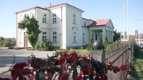 Dworek Grafa idzie pod młotek. Cena wywoławcza 4,5 mln zł