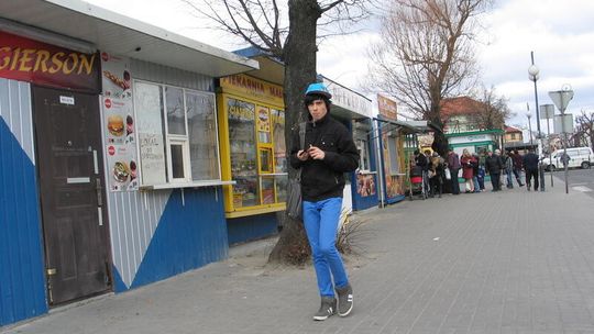 Dworzec PKS odgrodził się prowizorycznymi budkami