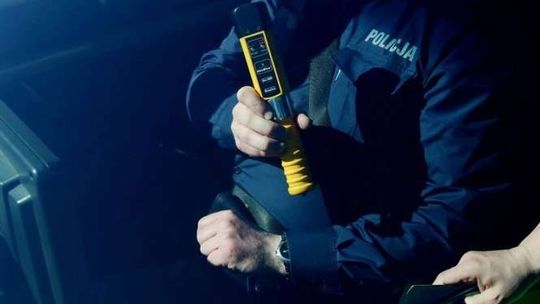 Dyrektor szkoły wypił i pojechał. Sąd umorzył postępowanie, ale sprawa wróci