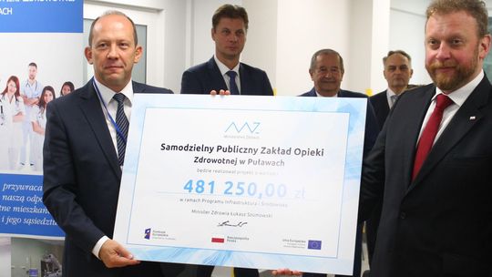 Dyrektor szpitala w Puławach ma nową pracę. Ale ze szpitala nie odejdzie