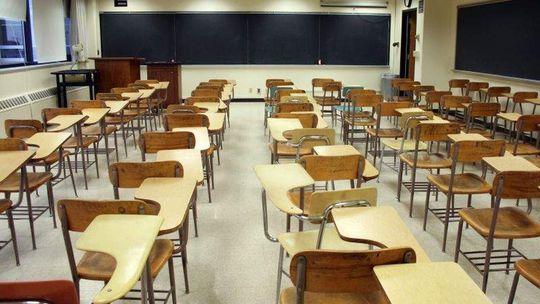 Dyrektorka szkoły z zarzutami. Pracowała tylko "na papierze"?