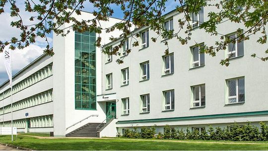 Dyrektorskie płace w puławskim instytucie prześwietlone