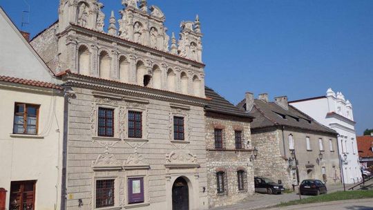 Dyscyplinarka za alkohol w muzeum