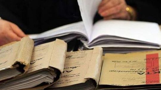 Dźgnęła męża nożem, wyszedł przed dom i zmarł. Usłyszała wyrok