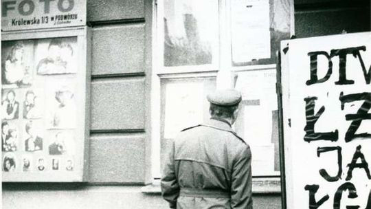 Działacze opozycji niepodległościowej otrzymają Krzyże Wolności i Solidarności (sylwetki nagrodzonych)