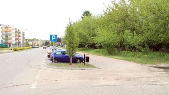 Działka w pobliżu szpitala w Puławach. Dlaczego do tej pory nie została zabudowana?