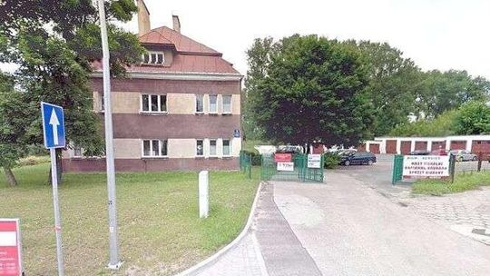 Działkę wycenianą na prawie milion chcą sprzedać za 100 tys. zł staroście