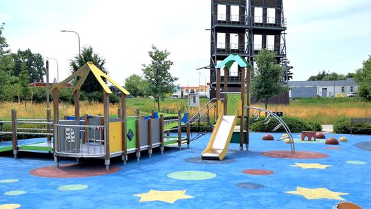 Dzieci będą bawić się w cieniu. Wykonawca żagla wybrany