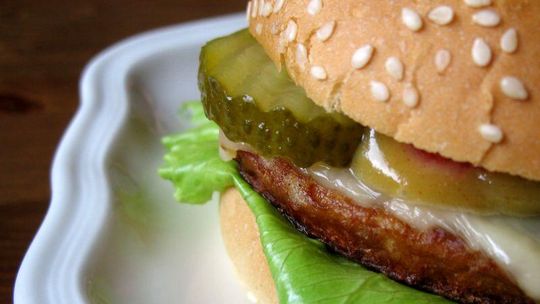 Dzieci chorują na nadciśnienie. Zła dieta, mało ruchu