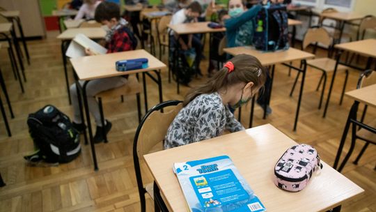 Dzieci w szkołach. Nauczyciele odradzają wielki powrót już 4 maja