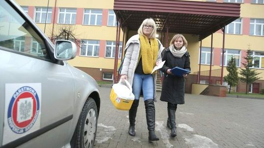 Dzieci wróciły na lekcje. Kontrole w kolejnych szkołach