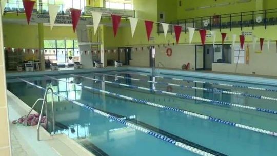 Dzieci zatruły się chlorem na basenie. Sześcioro trafiło do szpitala