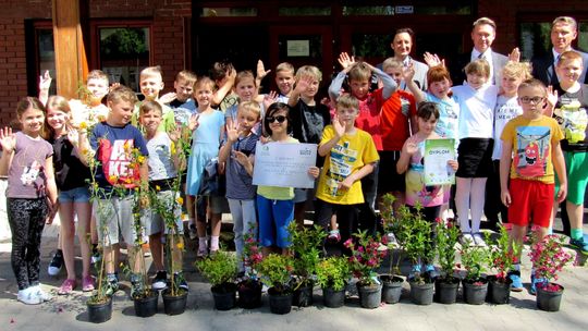 Dzieciaki zebrały 1,4 mln butelek. To rekord akcji!