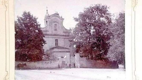 Dzieje Puław: We Włostowicach chcieli mieć parafię. Ktoś był jednak przeciwny