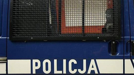 Dzielnicowy na wolnym złapał złodzieja