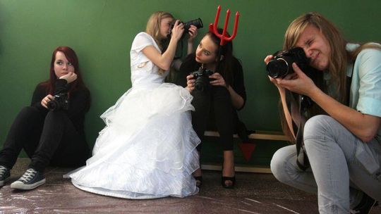 Dzień fotografii w W XIV LO (zdjęcia)