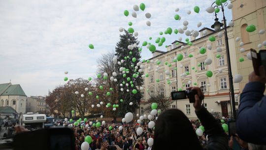 Dziesiątki balonów na niebie. Święto szkoły Urszulanek w Lublinie [zdjęcia]