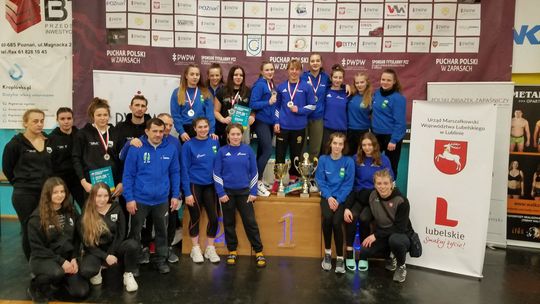 Dziesięć medali Cementu-Gryfa Chełm podczas Pucharu Polski seniorek i seniorów