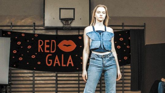 Dziewczyny z liceum w Lublinie nie chcą ubrań z sieciówek. Mają własny pomysł