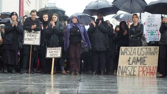 Dziś w Lublinie i regionie: Czarny wtorek i manifestacje pro-life