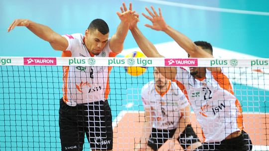 Dzisiaj w Chełmie hitowy mecz w Pucharze Polski siatkarzy. Jastrzębski musi, Arka może