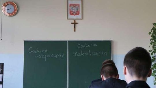 Egzamin gimnazjalny 2016. Odpowiedzi polski, historia i WOS. POBIERZ ARKUSZE