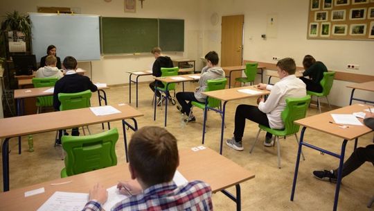 Egzamin ósmoklasisty - polski. Arkusze CKE, odpowiedzi z 2019