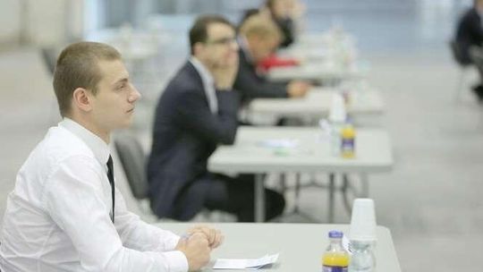 Egzamin wstępny na aplikację radcowską w Lublinie (zdjęcia)