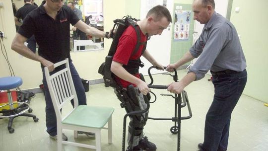 Egzoszkielet  szansą na chodzenie. Pierwsze testy w Lublinie