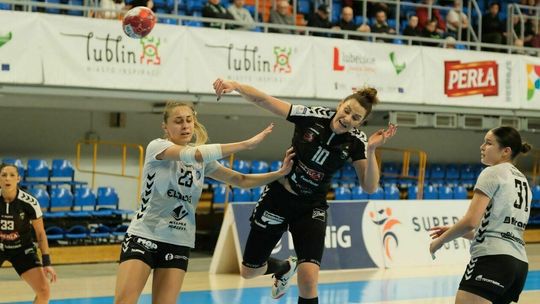 EKS Start Elbląg – MKS FunFloor Perła 23:31. Zrobiły swoje