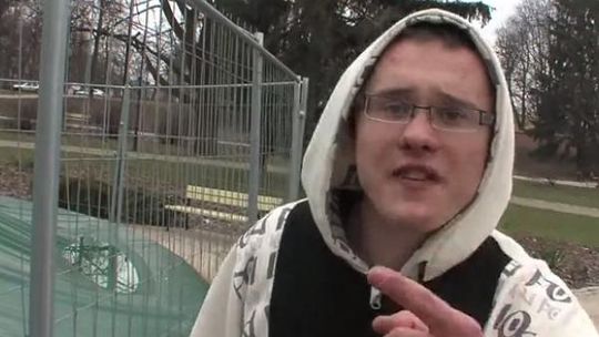 Eksa \"Kocham Puławy\". Rap o Skwerze Niepodległości (zobacz teledysk)