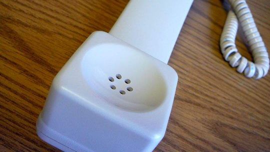 Eksperci z ZUS, NFZ i PIP czekają na pytania. Dyżur w poniedziałek