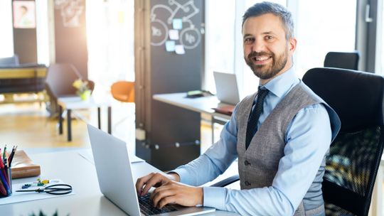 Elegancja w małym detalu? Spinki do mankietów!