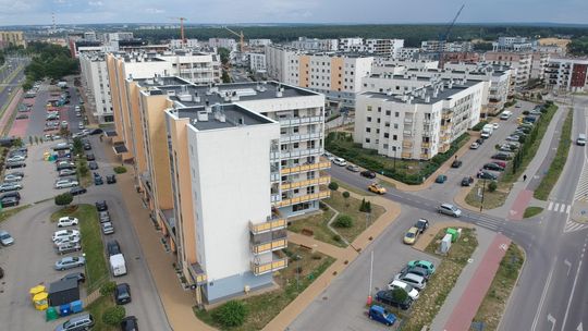 Elewacja domu jak nowa. Pozbywamy się zabrudzeń