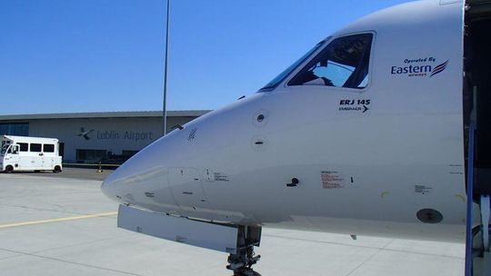 Embraer 145 wylądował na lotnisku Lublin 
