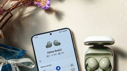 Etui Samsung A17 w Lublinie – jak skutecznie chronić telefon na co dzień?