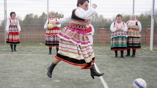 EURO 2012 na ludową nutę. \"Koko Euro spoko\" czeka na głosy