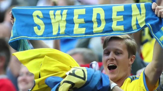 Euro 2020. "Żółtej fali" nie będzie. Zakażenia wśród szwedzkich kibiców Euro 2020. "Żółtej fali" nie będzie. Zakażenia wśród szwedzkich kibiców