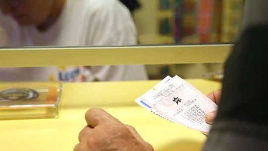 Eurojackpot 21.09.2018. Wyniki losowania, zwycięskie liczby: 5, 8, 16, 42, 46 oraz 2 i 10