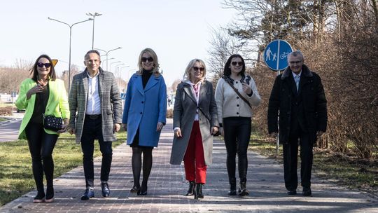 Ewa Wójcik startuje na prezydenta Puław. Pokazała kandydatów na radnych