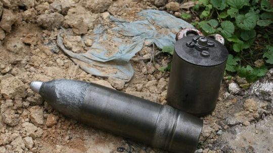 Ewakuacja 5 domów w Świdniku. 26-latek znowu wpadł z pociskami