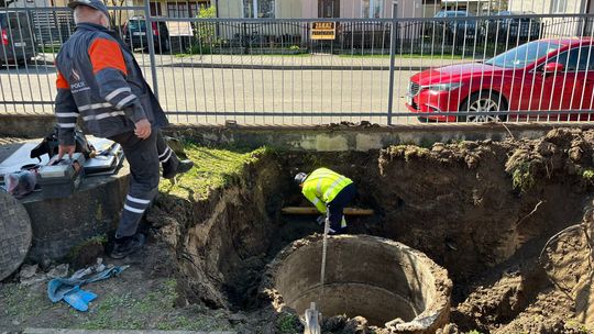Ewakuacja szkoły w Werbkowicach. Koparka uszkodziła rurę z gazem