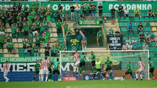 Exodus piłkarzy z Górnika Łęczna. Kibice biją na alarm i piszą o "prezesowej żenadzie"