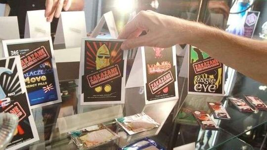 Fala zatruć dopalaczami. Radni z Puław piszą do premier Kopacz