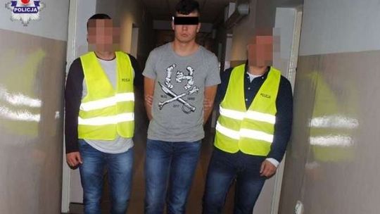 Fałszywy policjant chciał wyłudzić 35 tys. zł od starszej pani. Trafił do aresztu