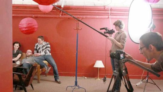 \"Fatal Error\": Trzynaście kolorów. Różowy