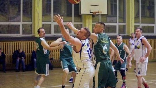 Faworyci rozgrywek nie radzą sobie bez swojego lidera