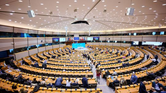 Komitet Regionów: Kliczko zaapelował o wsparcie Ukrainy przed zbliżającą się zimą